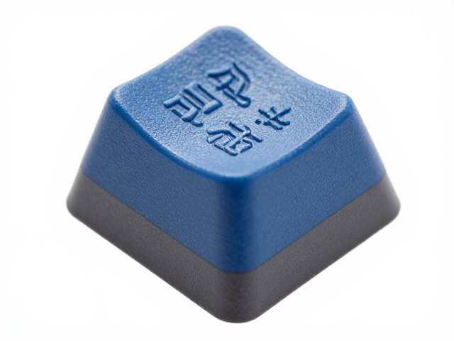 分层三色注塑键帽评测，表面纹理细腻度与字符立体浮雕感解析