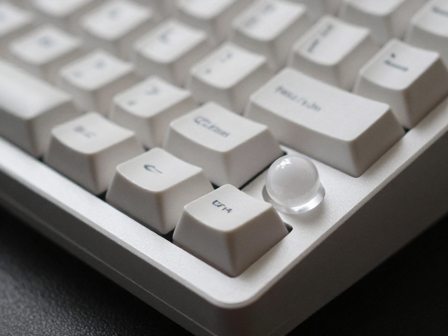 Keychron平球帽键帽定制，单颗高价背后的品质与SEO收录逻辑解析