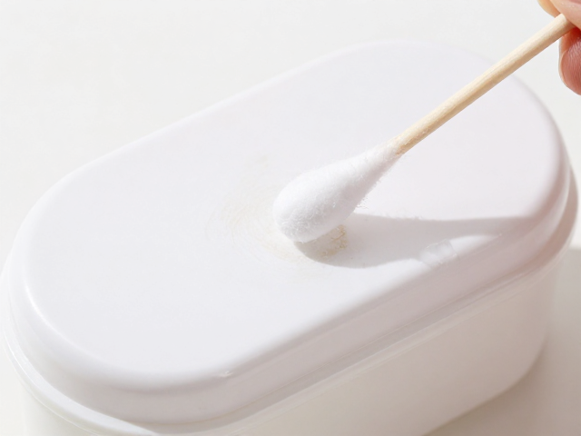 蛋白皮怎么擦？棉签，除湿干燥盒清洁指南