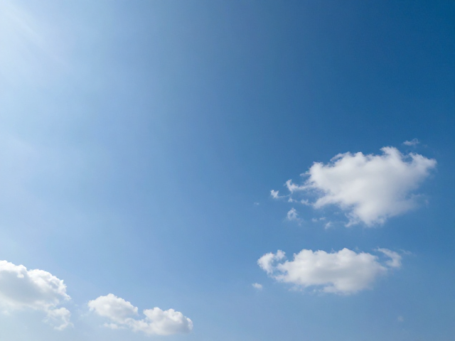 天空与大气下的外光管理,避免阳光直射的科学解析