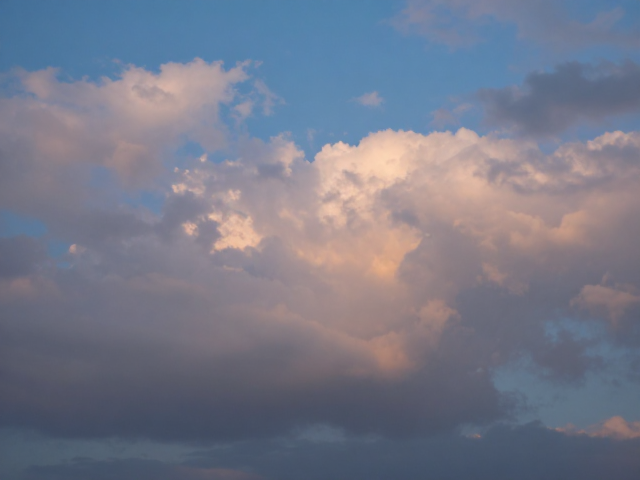 天空与大气隐喻，户外写生记录，捕捉光影与情绪的极致对话