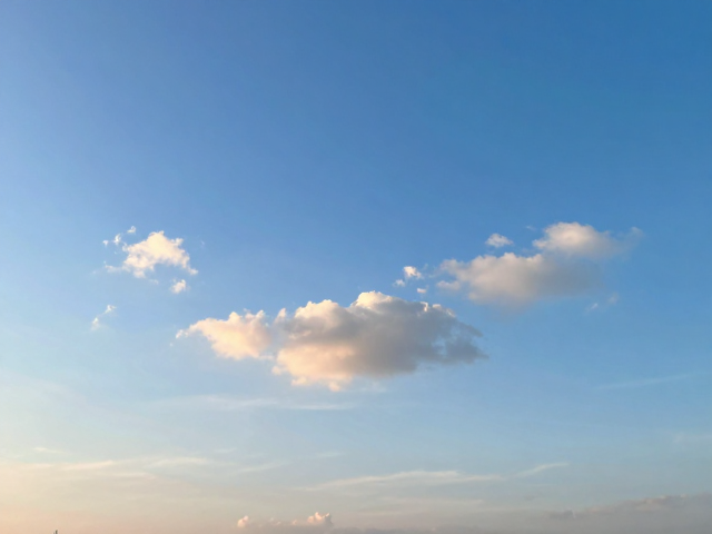 天空色彩理论练习,高效清洁除尘技巧与视觉美感指南