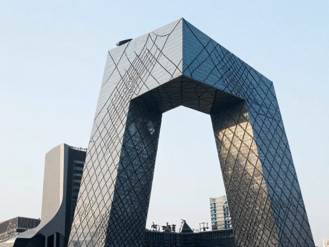 城市地标新地标，抽象几何建筑如何重塑城市宣传名片