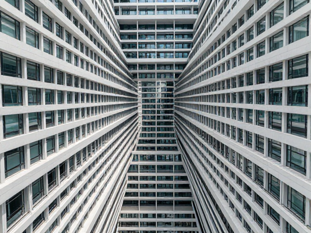 建筑结构俯视全景,如何调整布局实现视觉统一