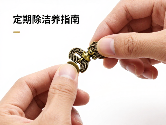 古铜饰品保养,累丝堆叠技法工艺解析与定期清洁除尘指南