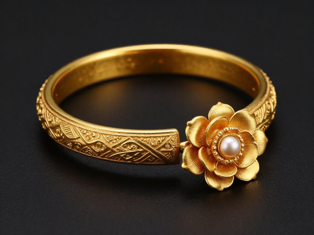 金银錾刻手镯与胸花领饰,传统工艺之美,传承匠心技艺