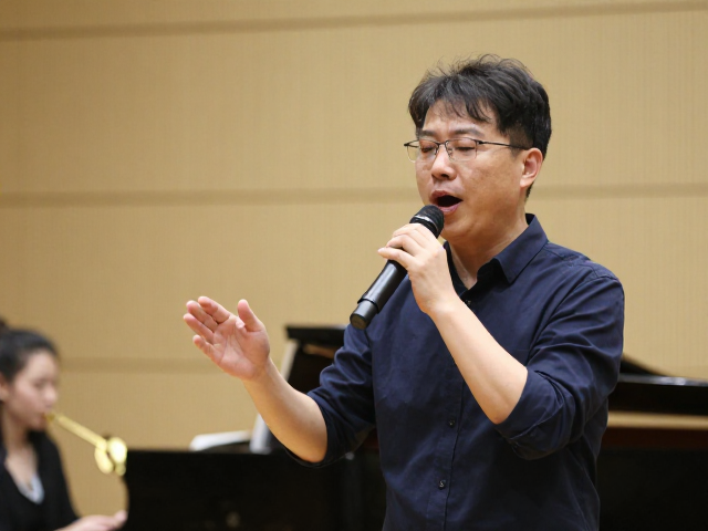 音乐学院学位教师示范,专业乐器演奏技巧与教学解析