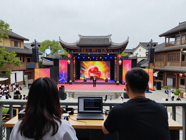 景区常态化演艺,沉浸式剧场现场音频工程师的核心职责与技巧