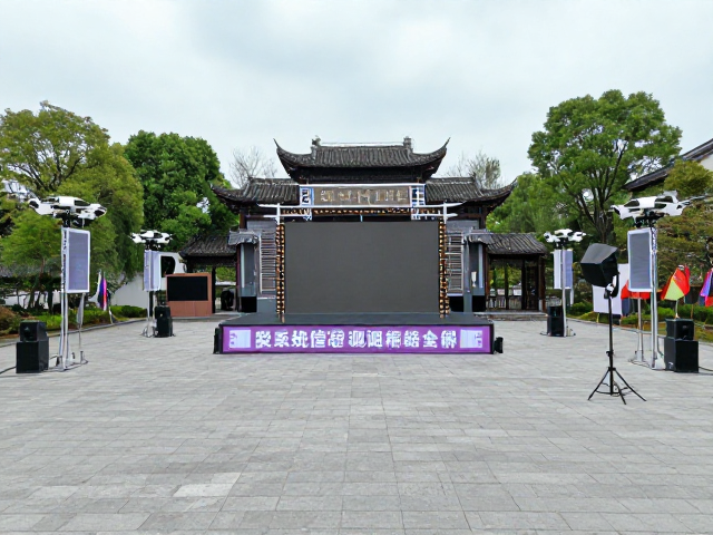 景区常态化演艺升级,交互式艺术装置与系统信号调试全解析