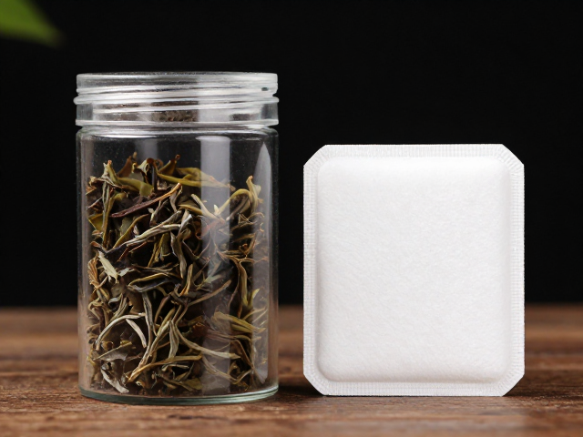 茶叶防潮避光存放技巧,巧用干燥剂与防虫片,锁鲜更持久