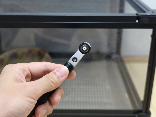 ReptiZoo瑞皮饲养箱固定指南,活动部件牢固性实测与安装教程
