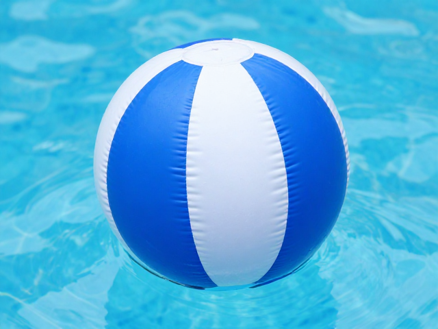 全浮力浮水互动球，PVC充气可挤压造型，夏日泳池解压新宠