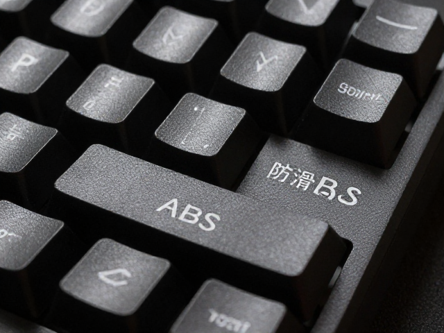 电竞防滑ABS键帽对比PC,蚀刻纹理谁更跟手?
