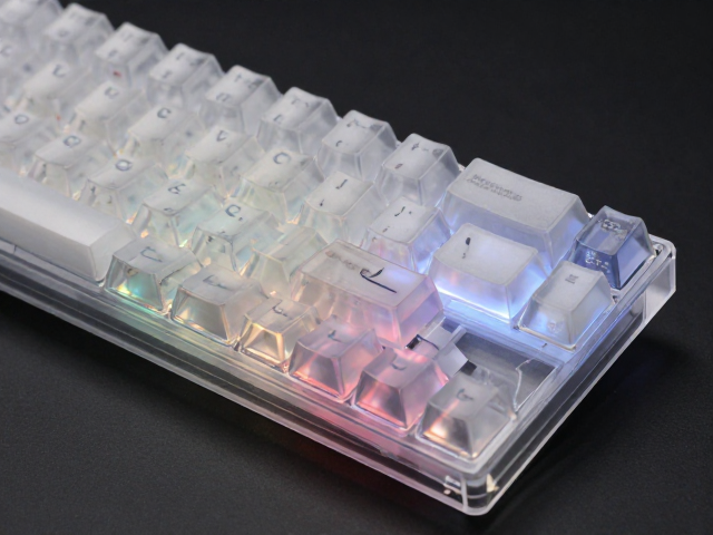 CNC精密雕刻高透RGB PC电竞键帽,打造极致电竞外设展示
