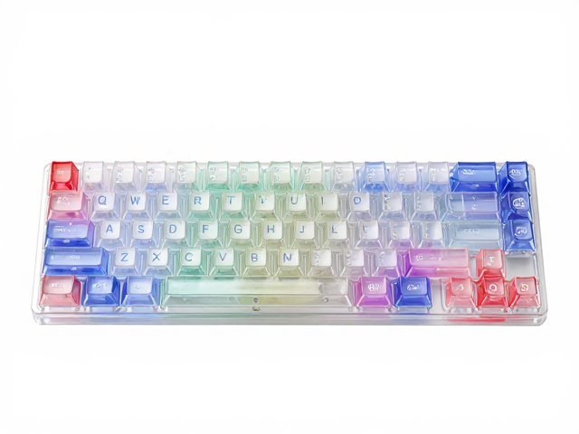 高透RGB PC键帽,比玻璃轻却易沾指纹?电竞玩家避坑指南