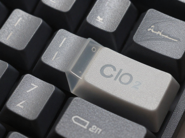 CO2激光雕刻键帽,浅蚀透光防刮擦工艺,字符边缘清晰不磨损