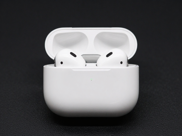 Apple AirPods搭配记忆海绵耳套,无线降噪更舒适