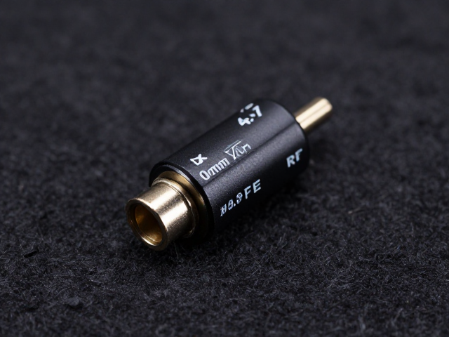 单耳4.7g超轻配4.0mm XLR接口，低频20-100Hz精准延伸解析