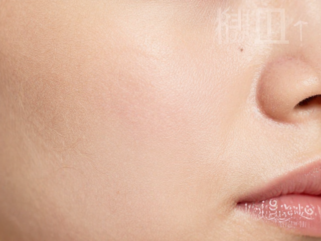 皮肤蜕皮怎么办？正确湿度控制与禁止强行撕皮护理指南