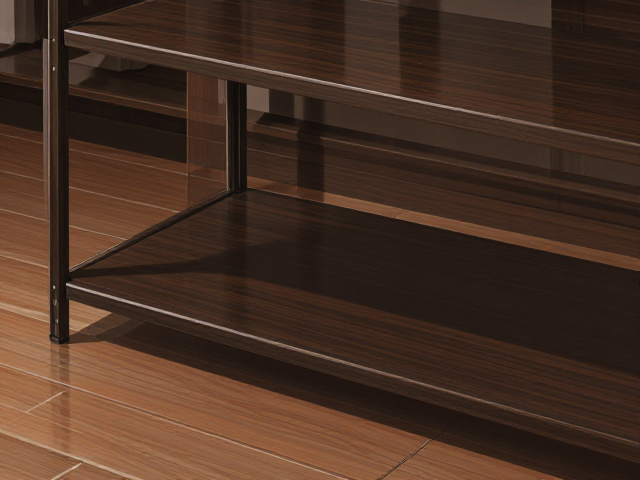 单层稳固底座搭配可拆卸层板架，储物更灵活