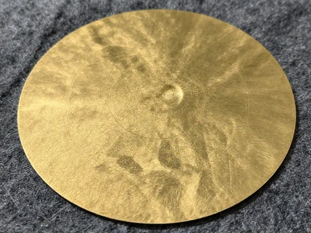 老式圆孔金银拉丝板怎么用？几百至千元工具套装选购与技巧练习指南