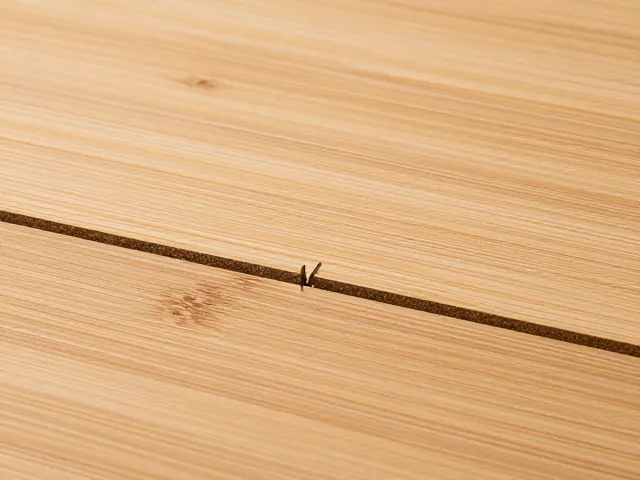 竹木材质标准型(30-40cm)拼接缝隙紧密度评测