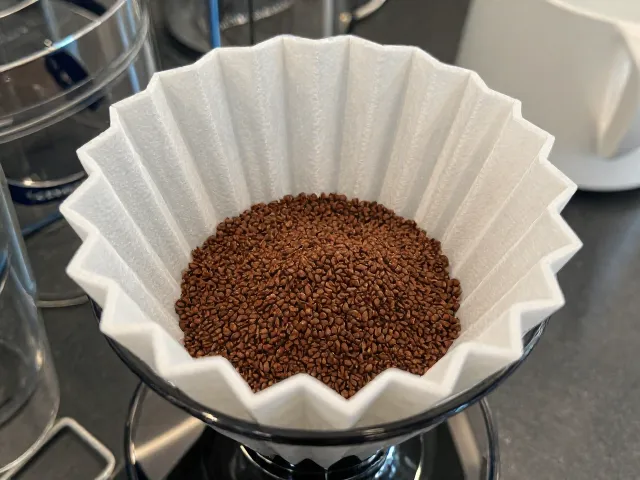 从生豆处理到研磨控制的源头干预