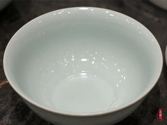 宋代陶瓷美学，釉料配比实验揭秘，复刻温润如玉釉色