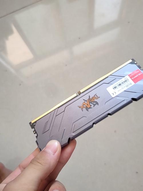 七彩虹战斧8GB DDR4 3200内存评测：入门级性价比之选，稳定与性能的平衡