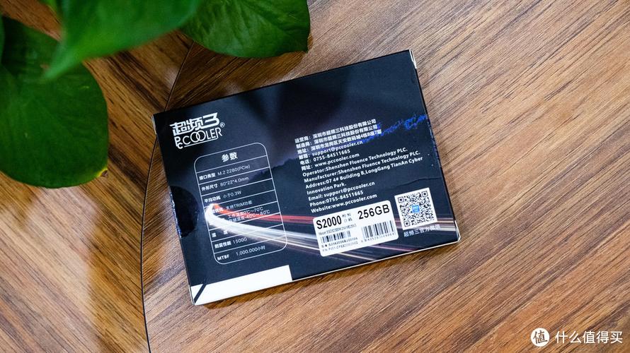 电脑内部硬件散热场景