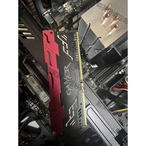 价格标签和货币符号，象征成本分析