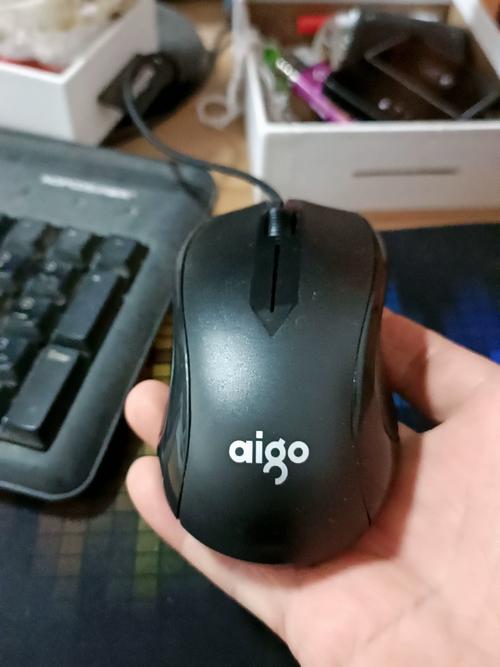 价格标签与货币概念图