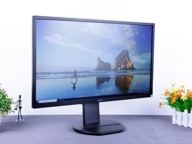 显示器接口布局