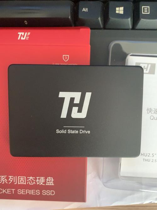 购物和金钱概念，代表消费决策