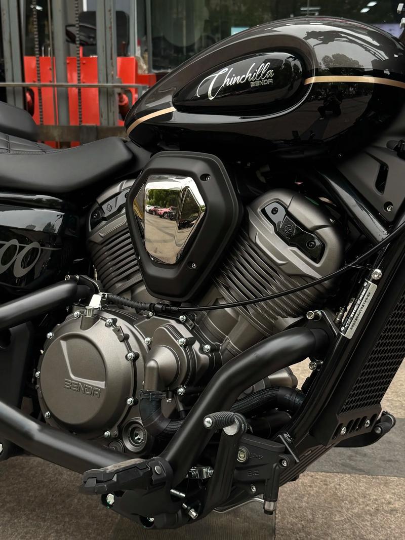 电脑屏幕上显示磁盘速度测试软件界面