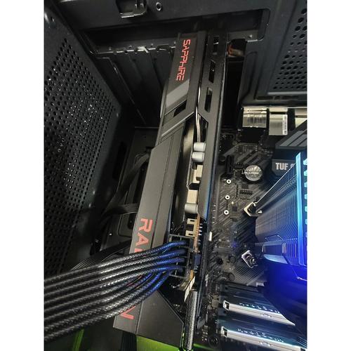 蓝宝石RX 6600 vs NVIDIA RTX A2000 深度对比:游戏与专业显卡如何选?