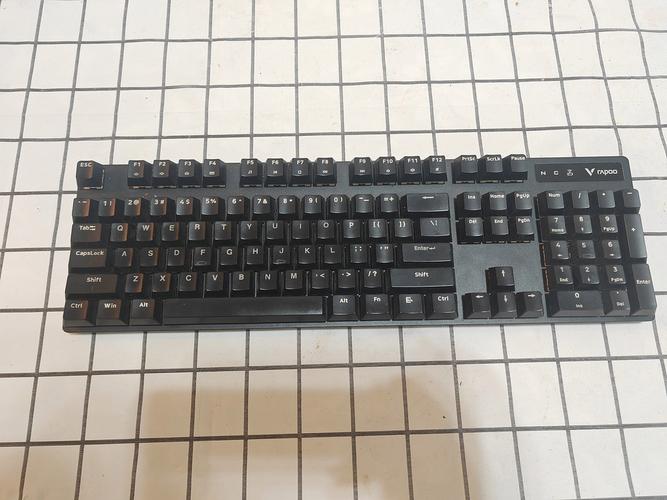 游戏场景中键盘使用，展示快速操作