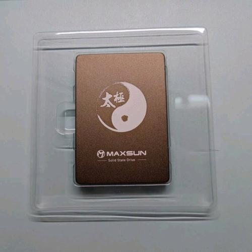 固态硬盘内部芯片结构