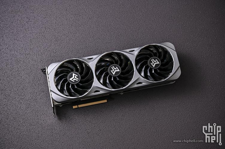 显卡安装和兼容性展示