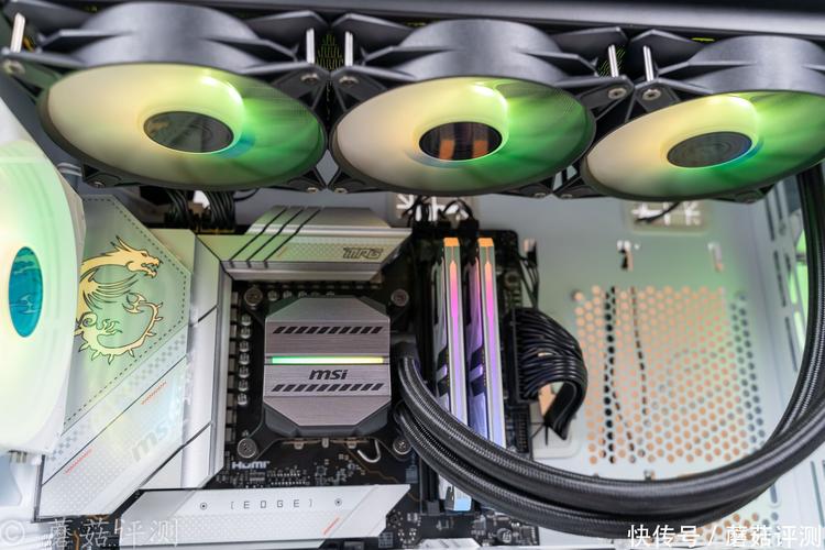 电脑硬件内部组件特写