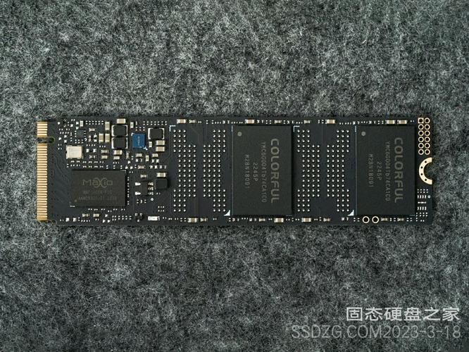 硬件散热片特写