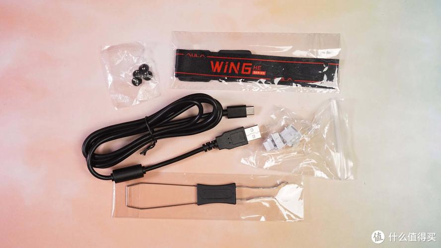 价格标签与产品并置，体现价值对比