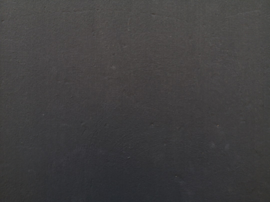 价格标签与货币，象征性价比分析