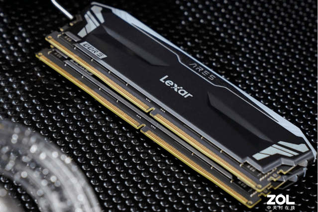 内存散热片和机箱通风设计