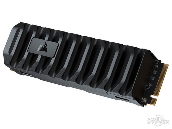 美商海盗船MP600 PRO XT 2TB vs 金士顿DC600M 3.84TB 深度对比