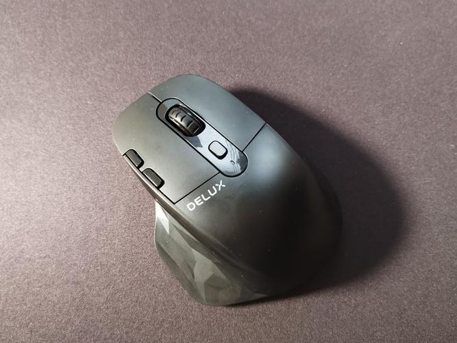 购物车中的电子产品