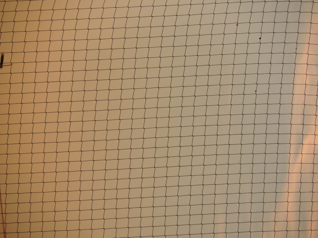 阿斯盾Mate98X豆腐色机械键盘深度评测：98%配列+三模连接，性价比客制化新选择