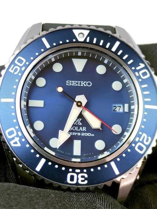 价格对比分析图表