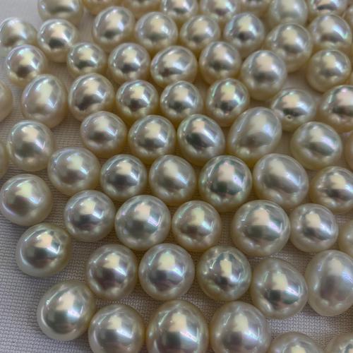 不同场景下的电脑使用示意图