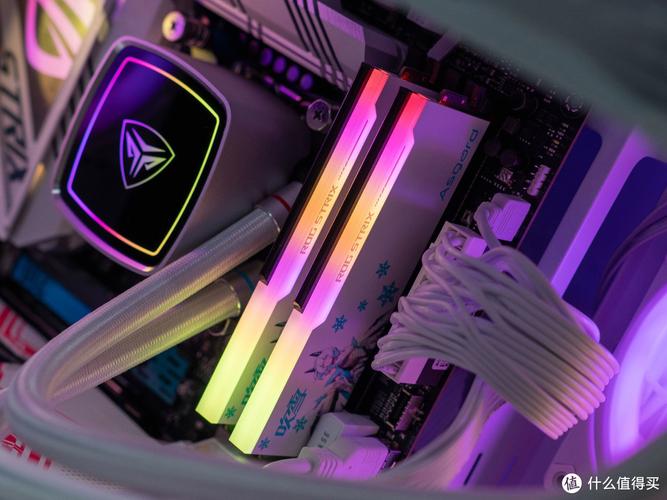 内存条规格标签特写